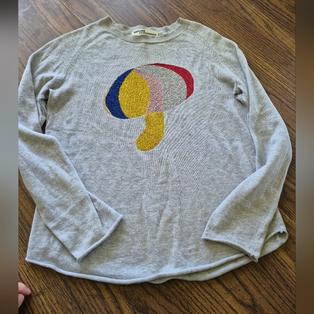 Gray Graphic Long Sleeve Hoodie